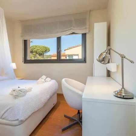 Costa Brava Relax, Gran Jardin Y Piscina Privada