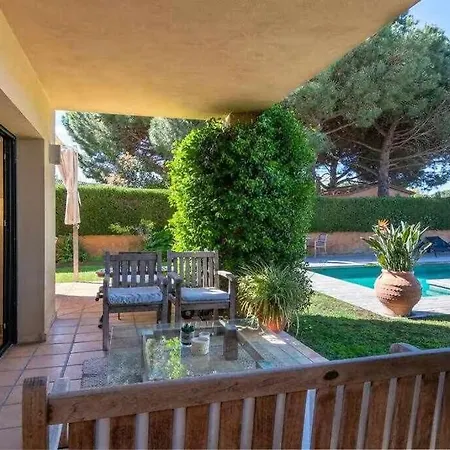 Βίλα Costa Brava Relax, Gran Jardin Y Piscina Privada